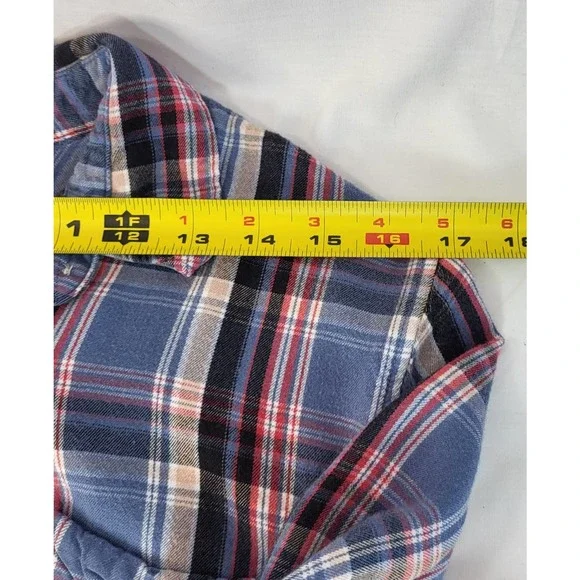 Levis Womens Flannel Shirt XL Boyfriend Fit Blue Plaid Button Up Barrel Cuff - Picture 8 of 10